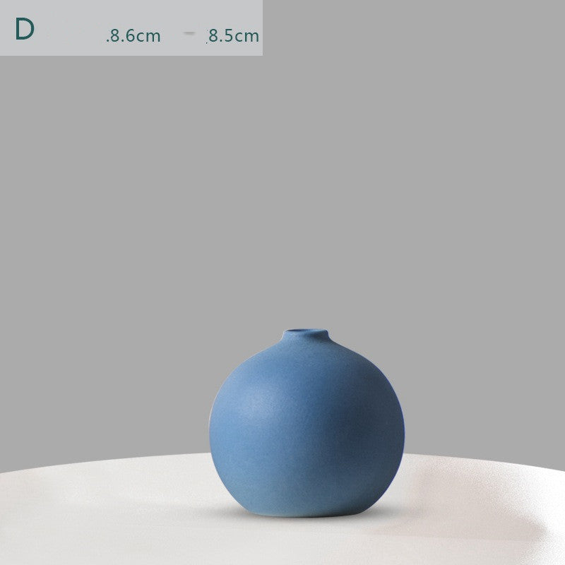 Kreative Keramikvasen als Wohnaccessoires