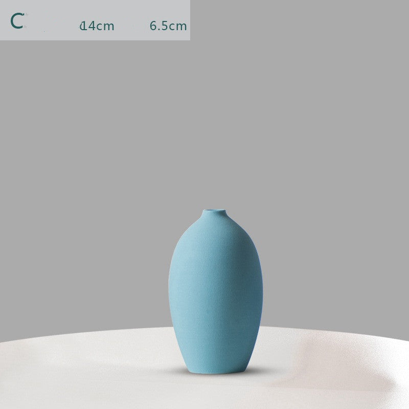 Kreative Keramikvasen als Wohnaccessoires