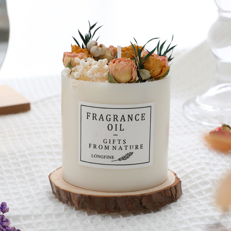Bougie aux fleurs séchées, décoration romantique pour la maison