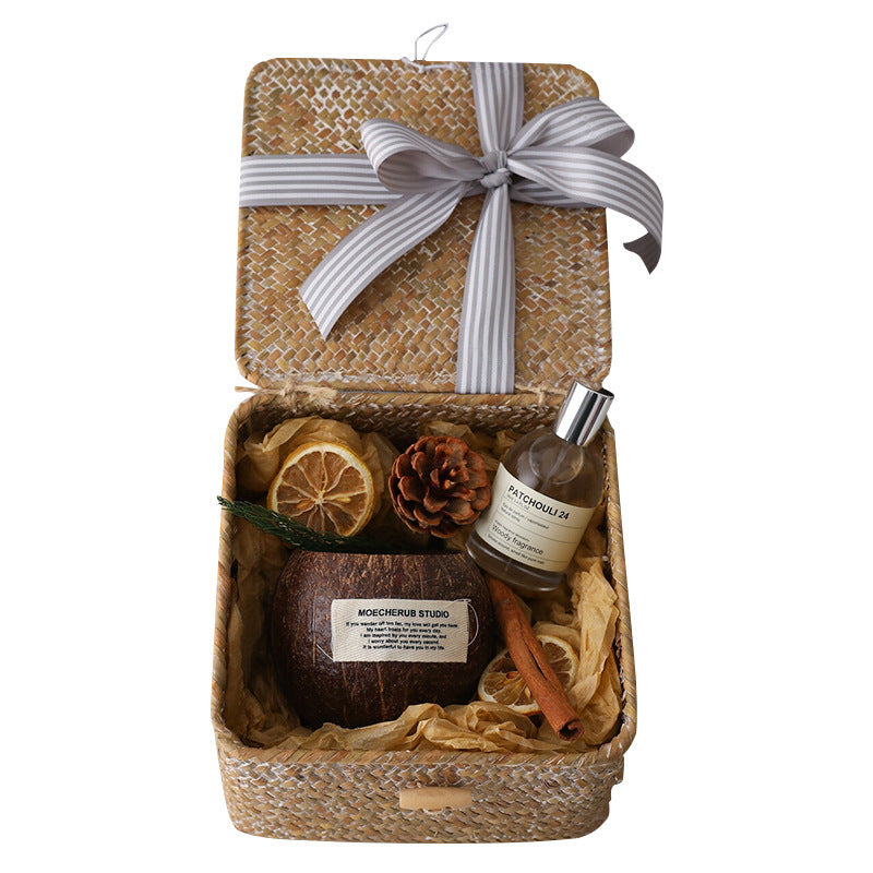 Coffret cadeau de bougie parfumée en pot de noix de coco pour la Saint-Valentin